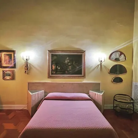 Il Salotto Pensión Nápoles