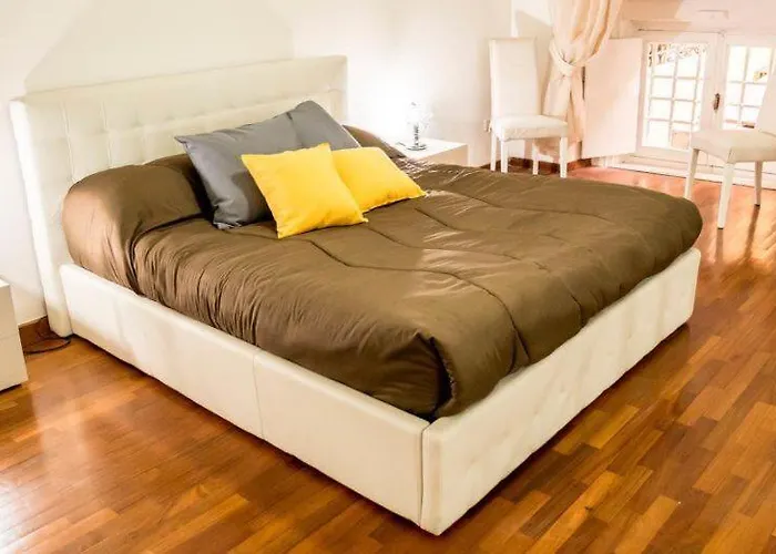 Il Salotto - 招待所 4*